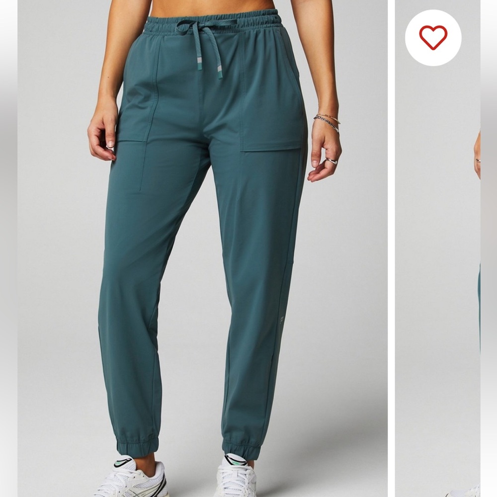 Fabletics The One Jogger in Storm Slate - Size L